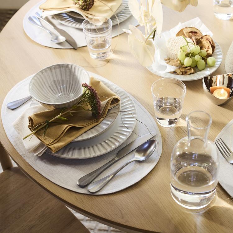 Shop dinnerware